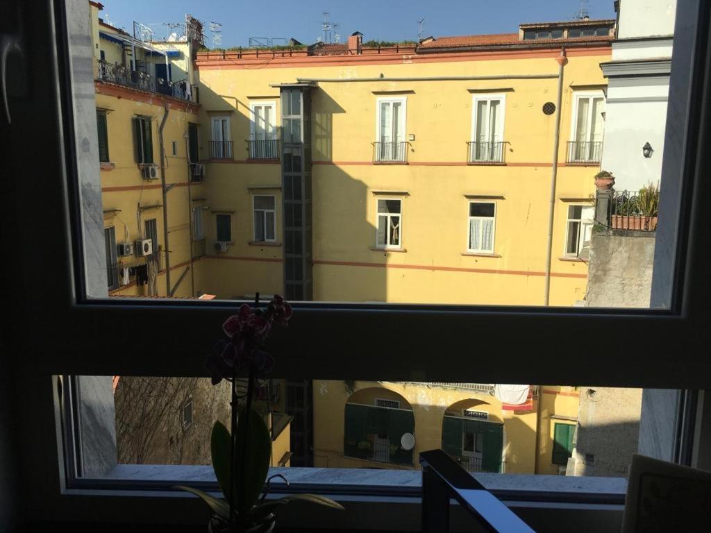 Ambra Noblesse Bed and Breakfast Napels Buitenkant foto