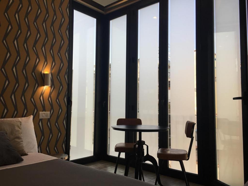 Ambra Noblesse Bed and Breakfast Napels Buitenkant foto